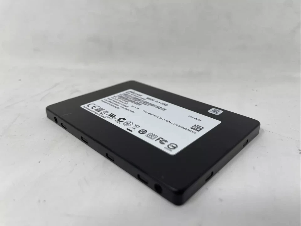 Micron M600 1TB SSD SATA 6Gb/s MTFDDAK1T0MBF 2.5" - GRADE A, TESTED AND WIPED - Image 3 of 3