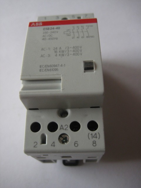 ABB 2071034 Esb24-40-230v Installationsschutz 230 V gunstig kaufen | eBay