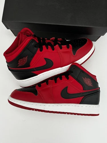Nike Air Jordan 1 Mid Reverse Bred 2021 GS 554725 660 UK 4 nuove con scatola
