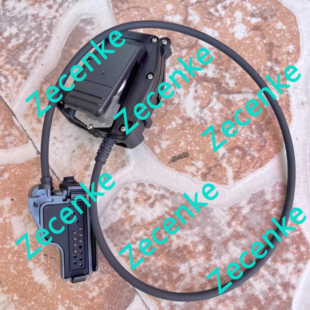 G*W様 MOTOROLA XTS 5000 R (不動品)TCI PTTスイッ s-l1200.jpg