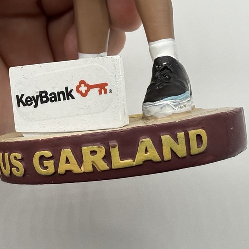 Darius Garland 2021 Cavaliers Bobblehead SGA omaggio stadio sciolto - Foto 10 di 23