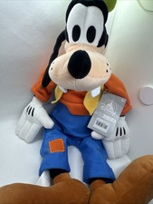 Authentic Disney Store Goofy Plush NEW WITH Tags - 19  Medium Stuffed Animal