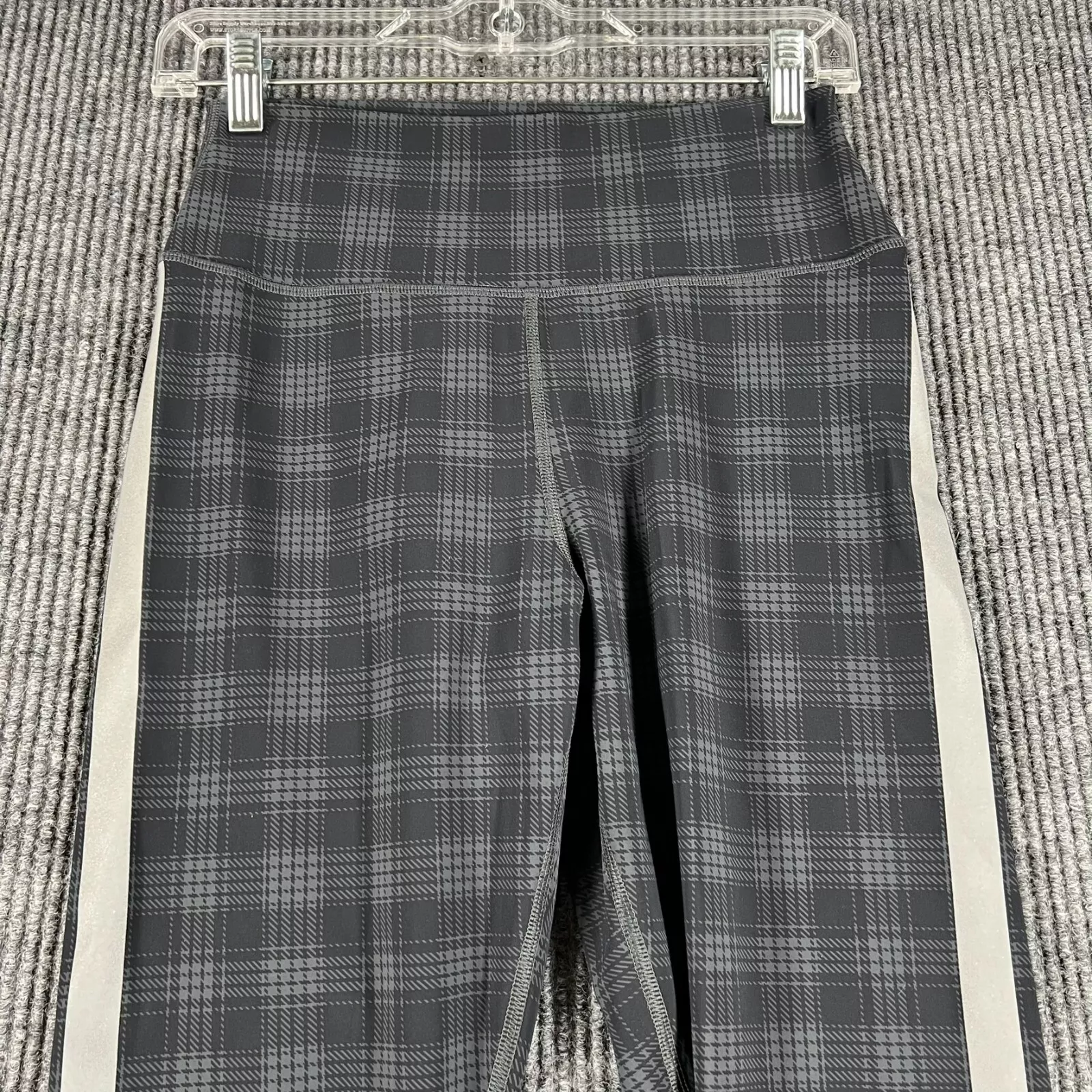 alo-yoga plaid workout active casual gym lift run leggings
