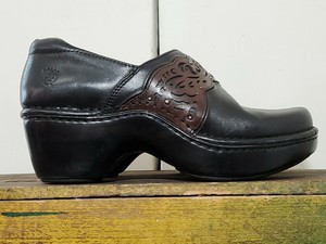 ariat tambour clogs