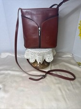 Vera Pelle Italian Leather Beautiful Small Crossbody Bag 7.5X7X2.5" ,57  Strap