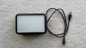 Monoprice Portable LED Camera / Video Light w/Battery Test, Dual Power Universal