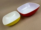 Vtg Pyrex Nesting Square Hostess Bowls Dish Red 525B 2.5Qt & Yellow 515B 1.5Qt