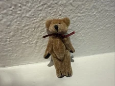 Vintage Boyds Bears TF Wuzzie Miniature Teddy Bear pin