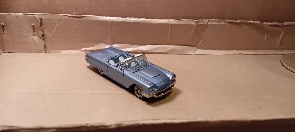 franklin mint 1/43 ford T-Bird 1958 - Photo 3/4