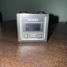 Keyence SR-1000 Autofocus Barcode Reader Scan...
