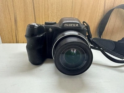 Appareil photo numérique Fujifilm FinePix S2000 HD 10 MP - Photo 1/4
