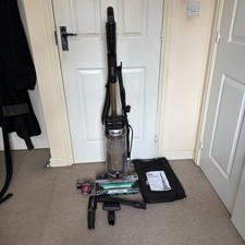 Shark PowerDetect Powered Lift-Away Upright Pet Vacuum Cleaner [ AZ3900UKTBK ]