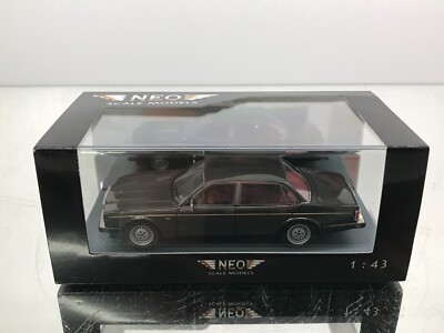 NEO 43158 DAIMLER XJ40 SOVEREIGN 1990 -ANTHRACITE 1:43- HIGH QUALITY IN BOX