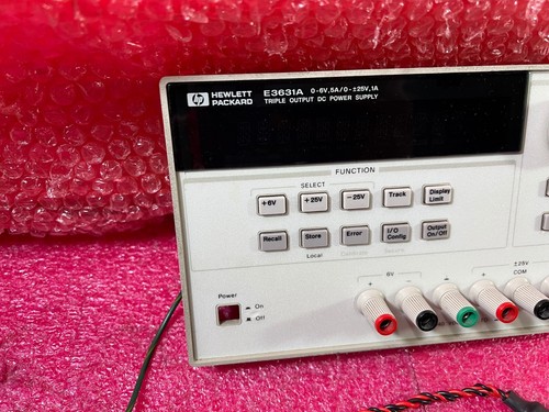 Agilent / HP E3631A Triple Output DC Power Supply ''Panel only'' - Picture 2 of 8