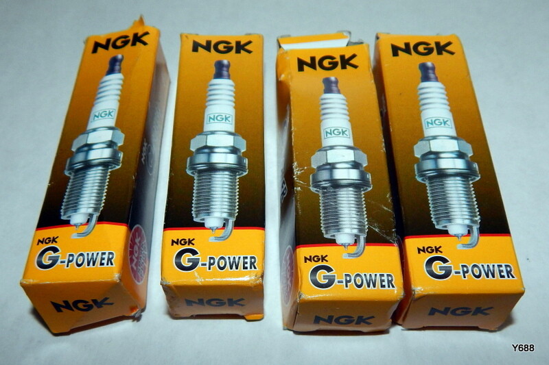 4 QTY NGK G-Power Platinum Spark Plugs UR45GP 3207