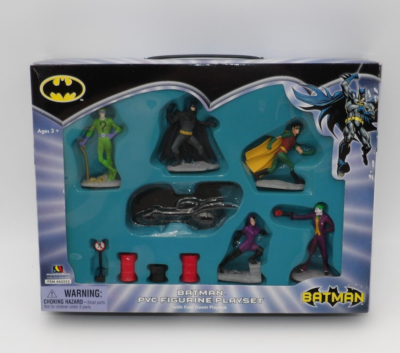 Batman PVC Figurine Playset w/Fold Down Playmat Monogram INC
