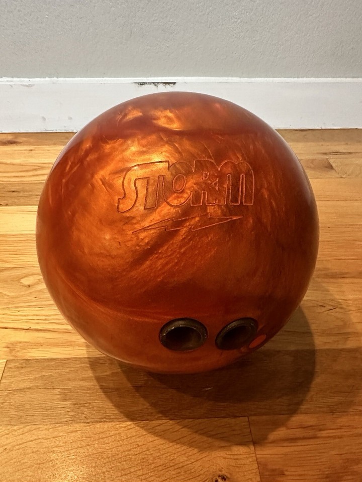 BOWLING EQUIPMENT(4 Balll Hammer Bag, Hammer ball, Storm ball, Columbia