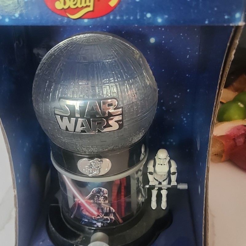 Jelly Belly Star Wars Death Star Globe Bean Machine Jelly Bean Candy Dispenser