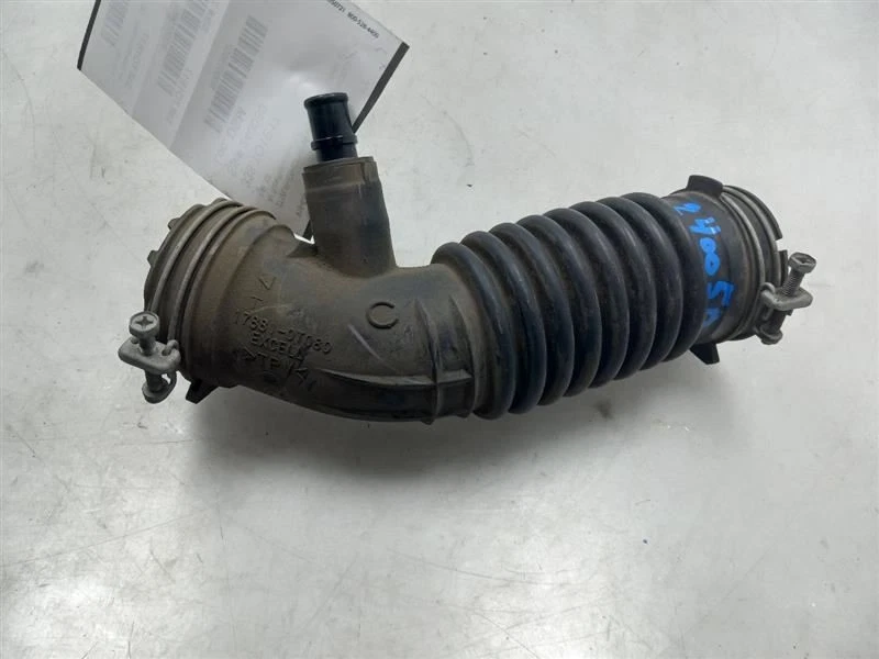 2017 TOYOTA COROLLA SE 1.8L AIR CLEANER RESONATOR TUBE  - Image 3 of 4