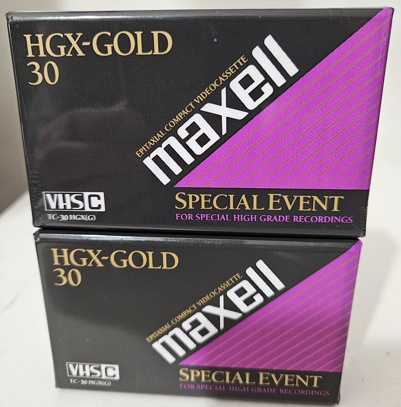 Maxell Camcorder Video Tapes VHS-C TC-30 HGX Gold High Grade 2 Pack-image