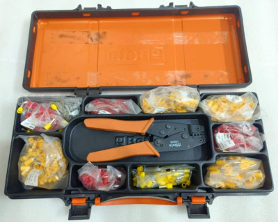 BETA TOOLS 1606A6 Crimpzange Für Rohrkabelschuhe Mit Sortiment 450TERMI