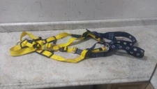 3M DBI-Sala 1102950 420 Lb Weight Capacity Universal Size Full Body Harness