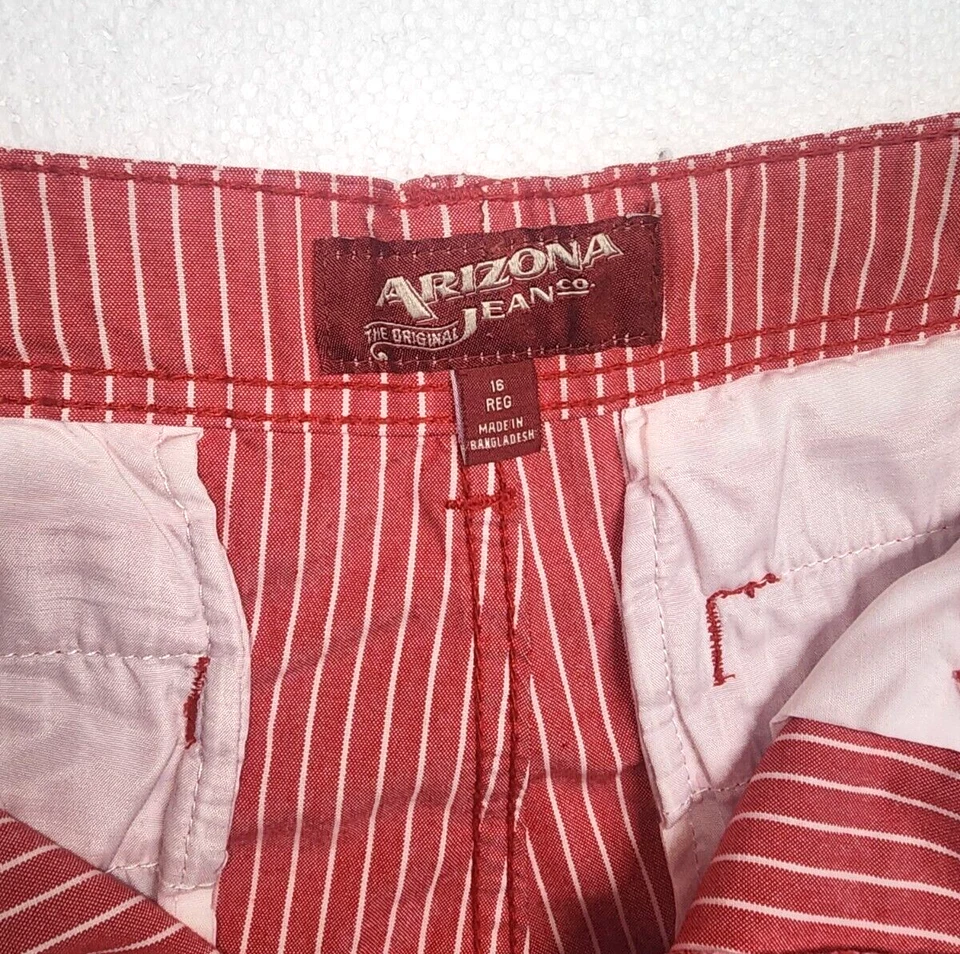 Pantalones Cortos Arizona Jeans Co Para Hombre Talla 16 Rojo Rayas Informales Chino Frente Plano Foto 3 de 4