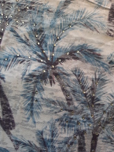 Coco’s Closet Petite Medium M P Short Sleeve Palm Tree Beaded - Picture 2 of 3