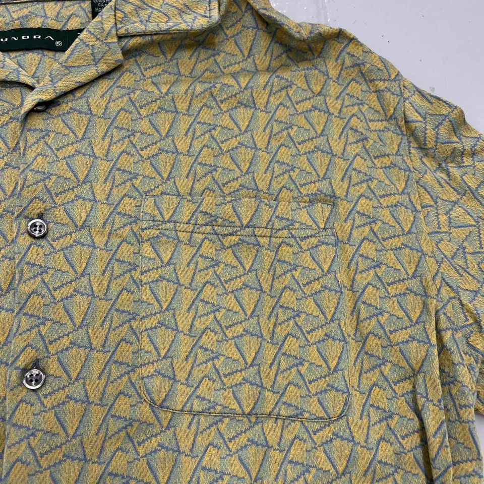 Camisa abotonada vintage años 90 Tundra Canadá patrón verde años 90 Foto 2 de 3