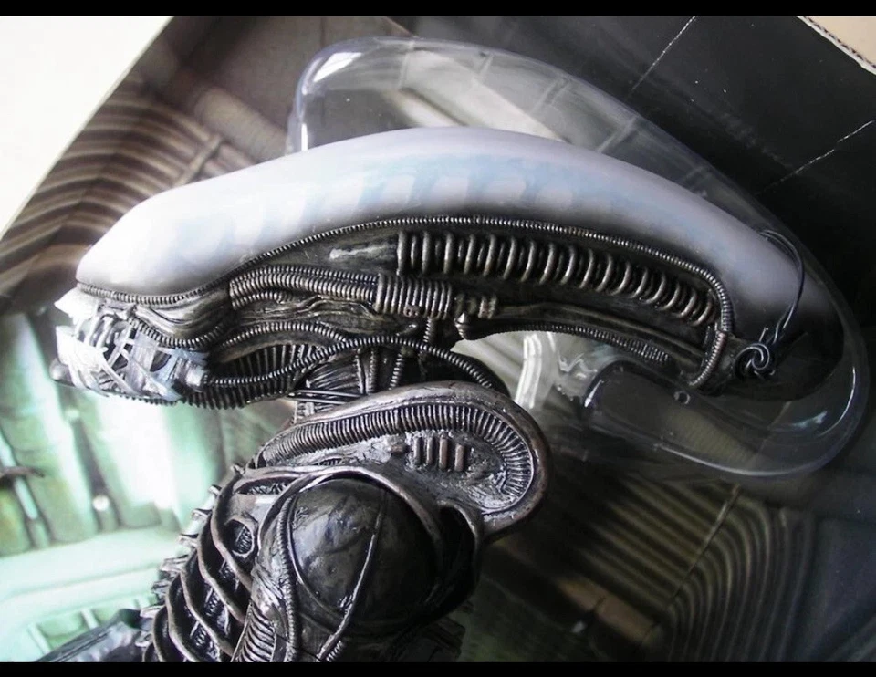 Figura de acción NECA Alien escala 1/4 Xenomorph Big Chap Foto 2 de 4