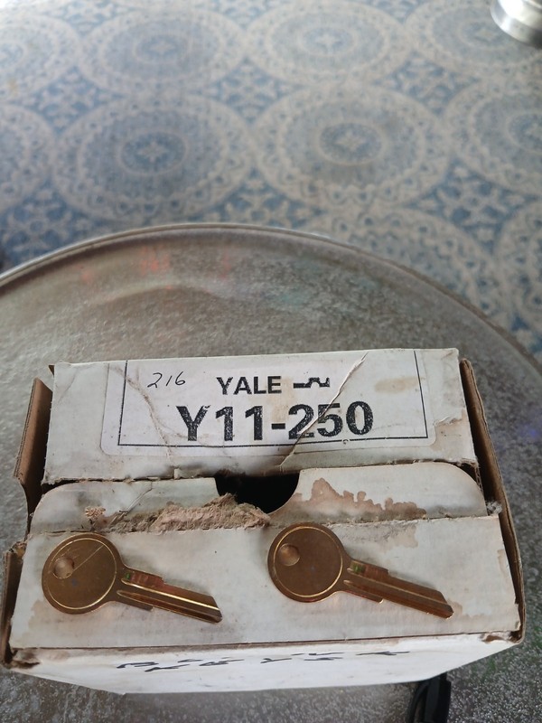 HPC - Y11 / Y-11 Yale Key Blank USA Made ( lot of 216)