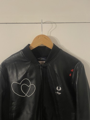 Giacca bomber Fred Perry Amy Winehouse ecopelle nera taglia 16 usata - Foto 4 di 24