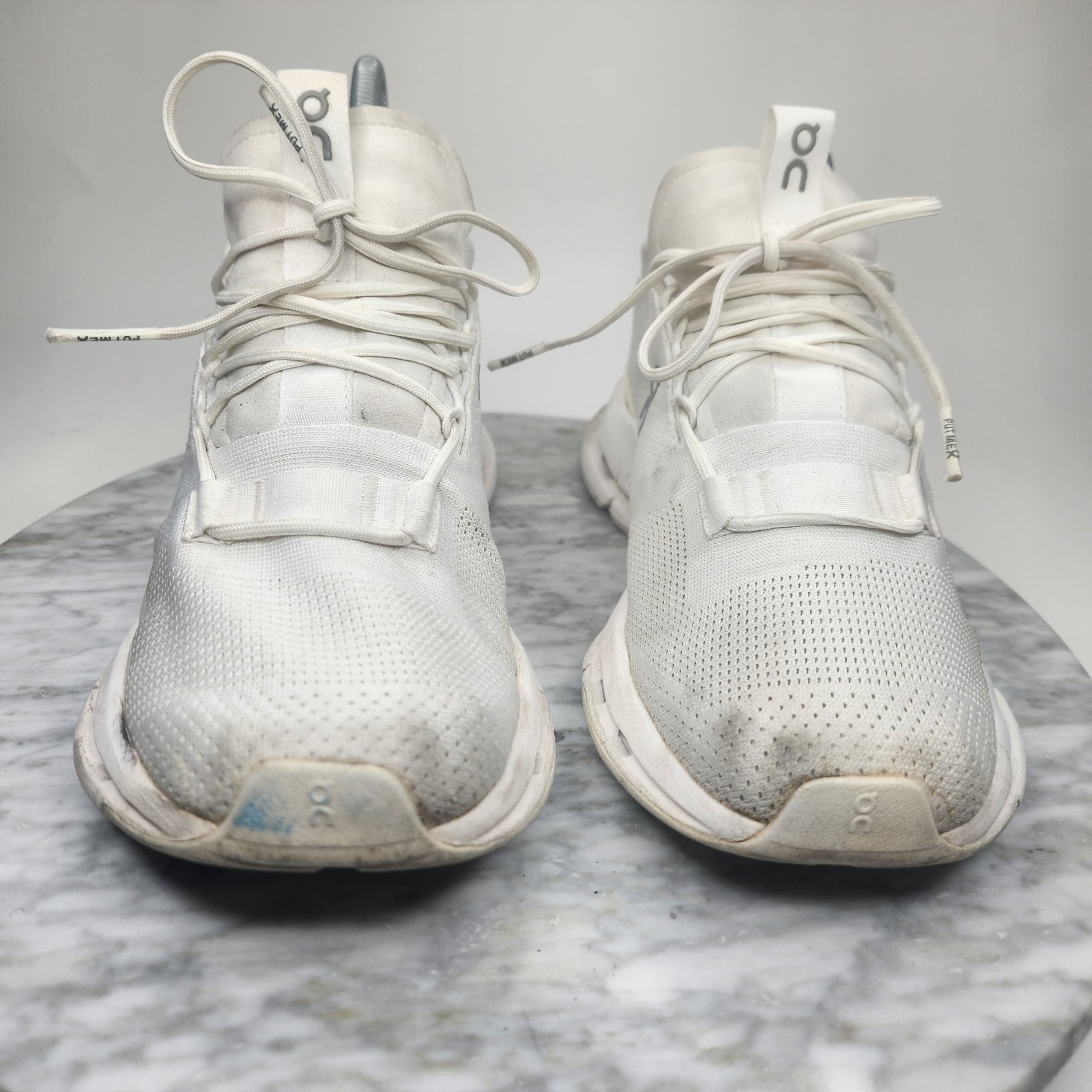 On Cloud Cloudnova Running Athletic Shoes All Whi… - image 6