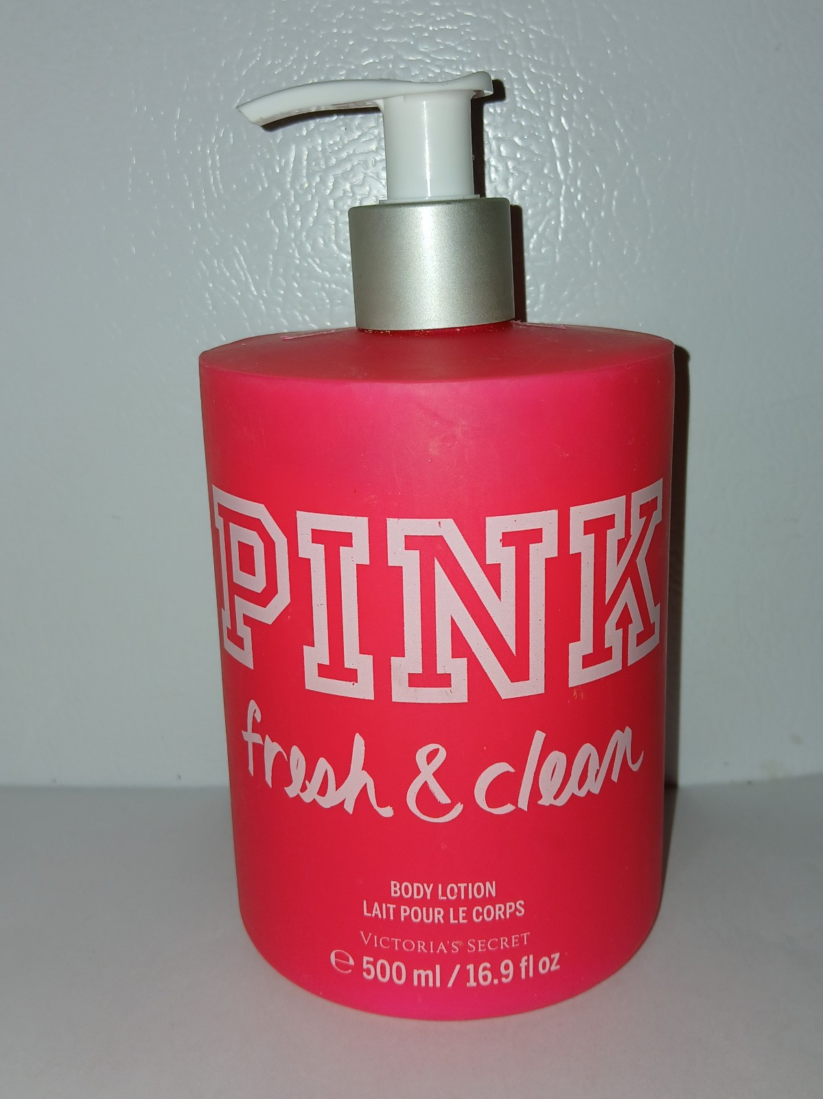 NEW PINK Victoria's Secret Fresh & Clean 16.9oz Body Lotion | eBay