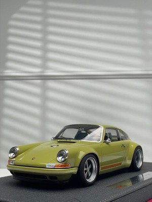 メイクアップIDEA◼️1/18 シンガー ポルシェ911 ペールグリーン s-l400.jpg