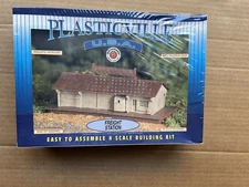 Plasticville N Scale Freight Station Building Kit #45852 New Old Stock
