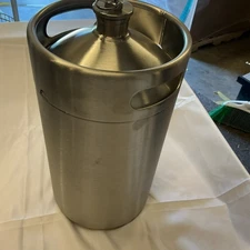 TMCRAFT 128OZ Stainless Steel Mini Keg Portable beer growler with Exhaust Val...