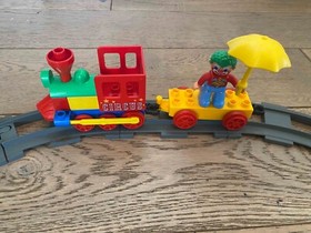 Lego Duplo Circus Train with Clown from Set 5606 + Trains Tracks