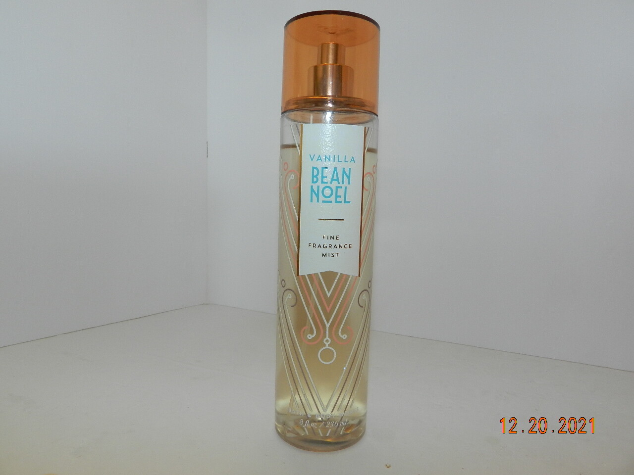 Bath and Body Works Fine Fragrance Mist Full Size 8 oz Spray Vanilla