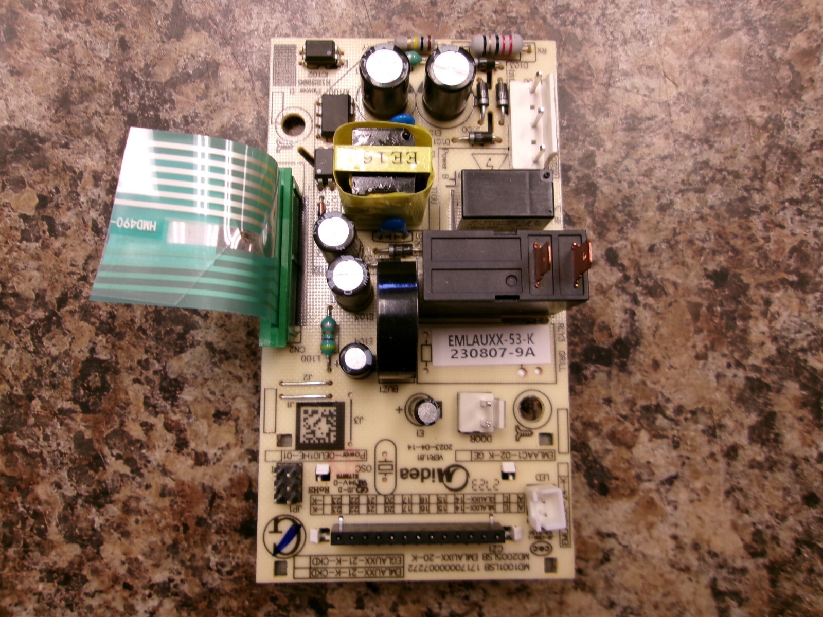 MIDEA MICROWAVE OVEN EMLAUXX-53-K CONTROL BOARD CALLIE-30