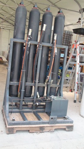 HYDAC ACCUMULATOR SYSTEM SB330-54A1/112S-210C PN: 02054421 WITH NITROGEN GAS