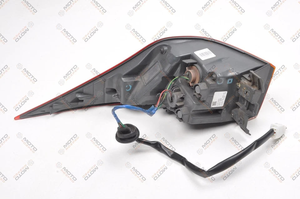LEXUS IS III 300H Fanale Posteriore Destro 81550-53330 - Immagine 3 di 4
