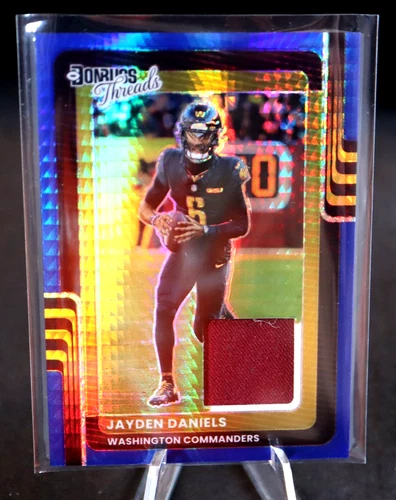 2025 Donruss Optic Jayden Daniels Blue Hyper (RAW)
