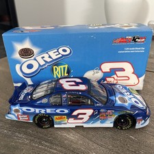 Dale Earnhardt Jr 3 OREO / RITZ 2002 Chevy Monte Carlo 1:24 Action Diecast Car