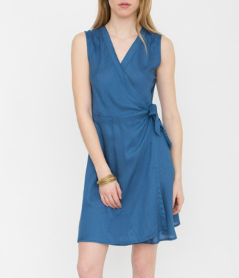 Ärmelloses Wickelkleid - hellblaues Sommerkleid mit Tasche - Größe L UK 12-14
