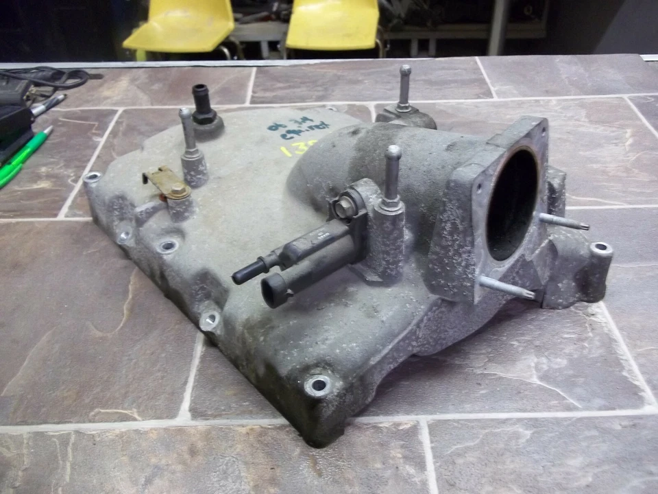 Chevrolet Equinox Pontiac Torrent 2006 06 OEM colector de admisión superior Foto 2 de 4