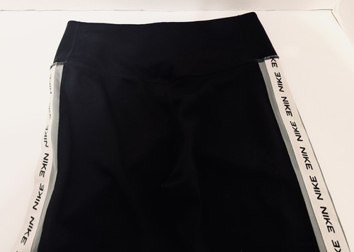 Nike Girls Size Medium Jogger Track Pants Skinny Legs Gray White Stripe Sides - Picture 8 of 17