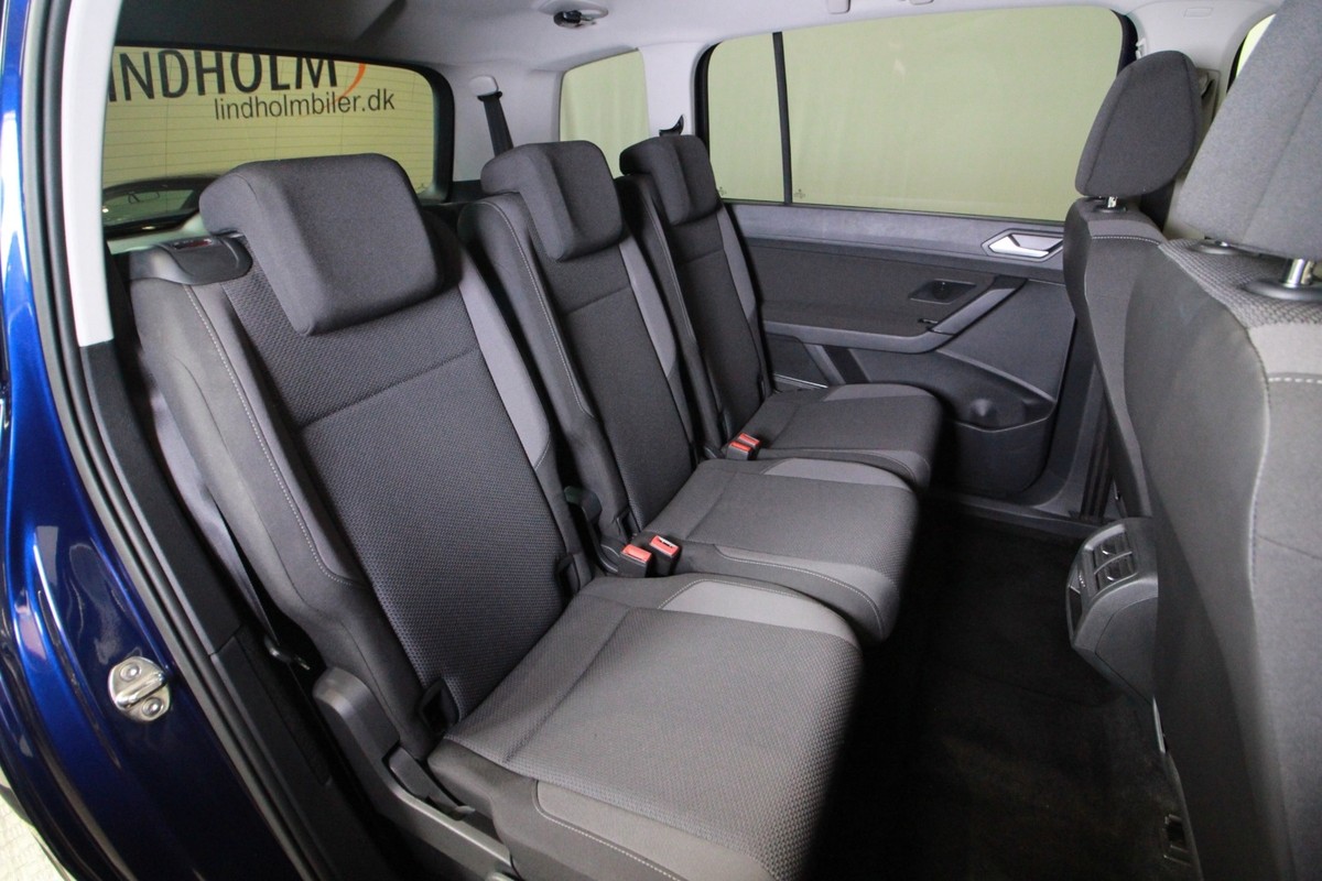 VW Touran 1,0 TSi 115 Trendline 7prs