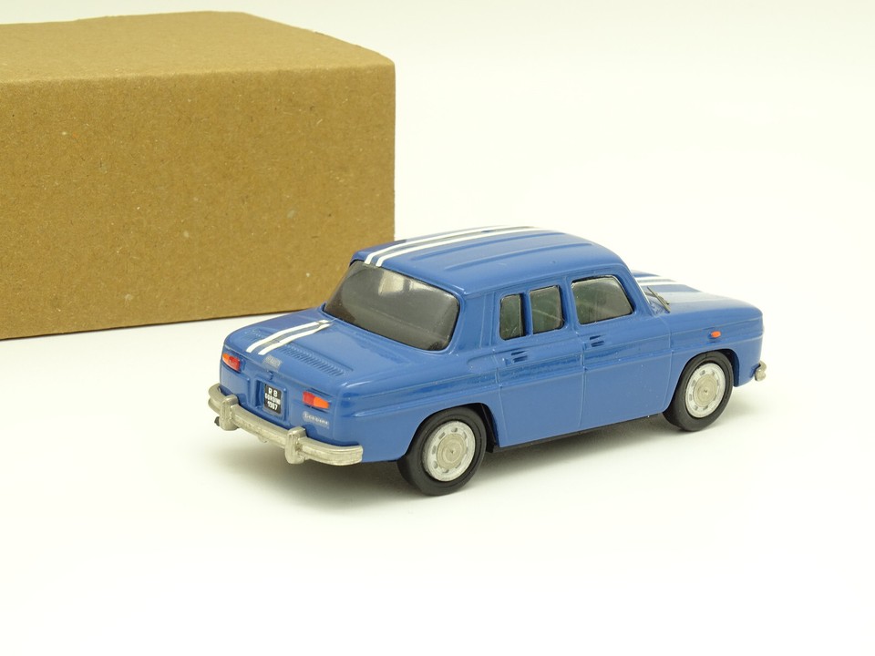 Renault 8 Gordini blue from 1967 (Solido reference N°1826