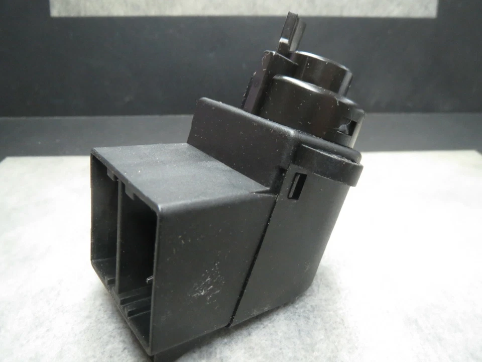 Interruptor de encendido para Chevrolet Oldsmobile Pontiac BWD CS199 - ¡Envío rápido! Foto 3 de 4